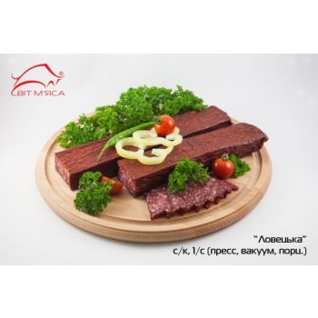 Ковбаса сиро-копченна Ловецька 1шт~350г ТМ Закарпатські ковбаси